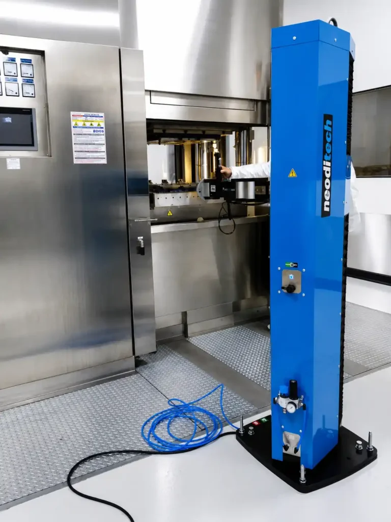 Handhabung Pharmaindustrie - SCARA TITAN Manipulatorarm